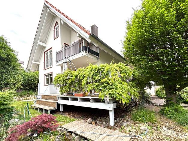 Einfamilienhaus zur Miete 1.900 € 6,5 Zimmer 194 m² frei ab 01.10.2025 Gaienhofen Gaienhofen 78343