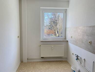 Wohnung zur Miete 282 € 2 Zimmer 48 m² EG Ottendorfer Str. 25 Hainichen Hainichen 09661