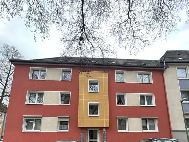 Wohnung zur Miete 490 € 3 Zimmer 73 m² 2. Geschoss frei ab 01.06.2026 Kuglerstr. 1 Frohnhausen Essen 45144