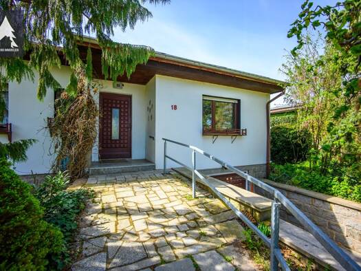 Bungalow zum Kauf 269.000 € 6 Zimmer 124 m² 913 m² Grundstück Drosselweg 18 Aschersleben Aschersleben 06449