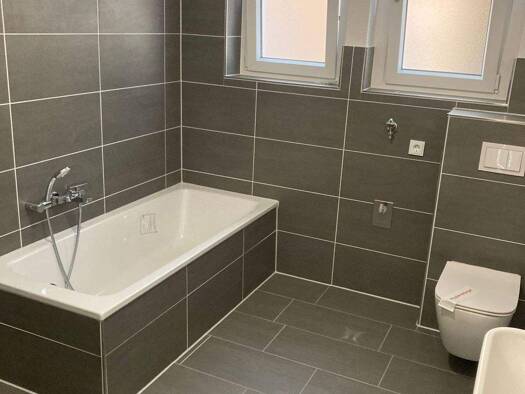 Wohnung zur Miete 725 € 3 Zimmer 74,9 m² 1. Geschoss frei ab 16.03.2026 Overrathstr. 10 Frohnhausen Essen 45144