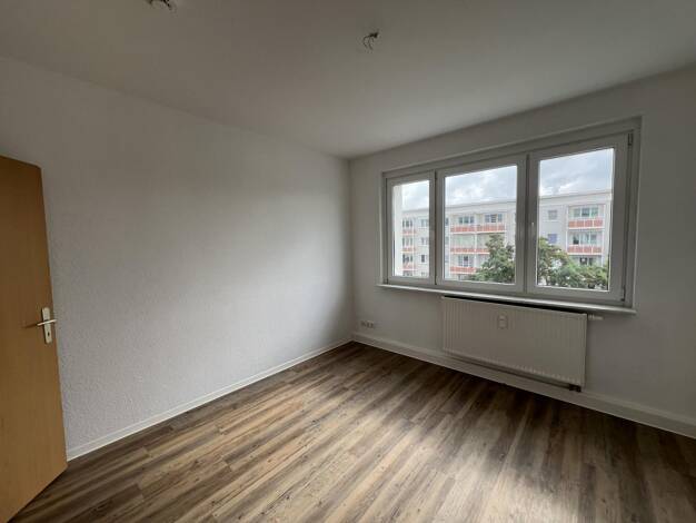 Wohnung zur Miete 394 € 3 Zimmer 59,8 m² 3. Geschoss Archenholdring 10 Eisenhüttenstadt 15890