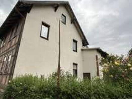 Einfamilienhaus zum Kauf 83.000 € 6 Zimmer 138 m² 360 m² Grundstück frei ab sofort Floh Floh-Seligenthal 98593