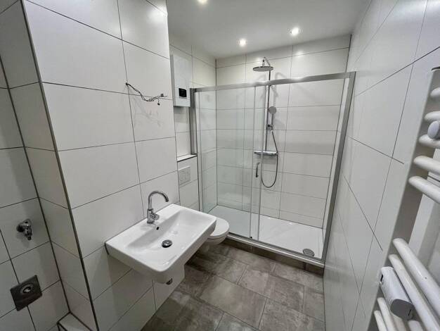 Wohnung zur Miete 1.550 € 4 Zimmer 105 m² 3. Geschoss Scharnhorststraße 15 a Radio Bremen Bremen 28211