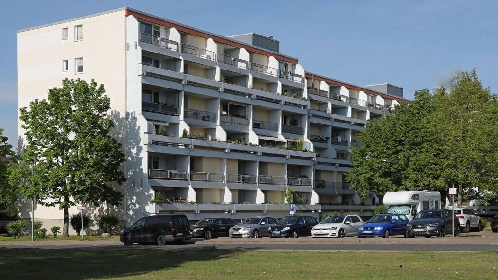 Wohnung zur Miete 668 € 3 Zimmer 88,3 m² 3. Geschoss frei ab sofort Hallesche Straße 32 Westhagen Wolfsburg 38444