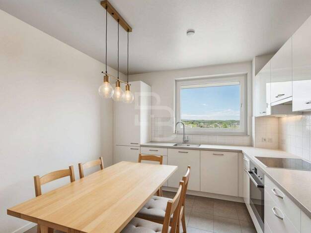 Wohnung zum Kauf 289.000 € 3 Zimmer 95,2 m² 8. Geschoss Köln 51145