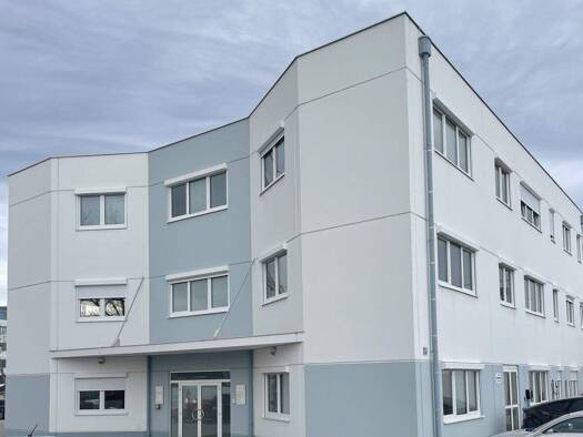 Büro zur Miete 192 € 1 Zimmer Eitzenbergerstraße 4-6 Leobersdorf 2544