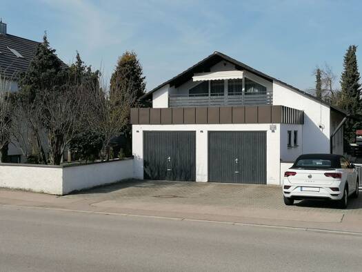 Einfamilienhaus zur Miete 2.100 € 8 Zimmer 180 m² 752 m² Grundstück frei ab 01.04.2026 Kothau Ingolstadt 85053