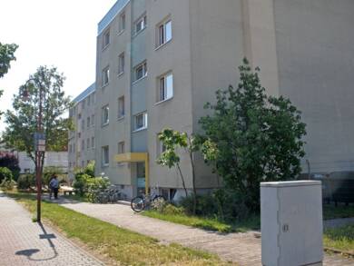 Wohnung zur Miete 559 € 2 Zimmer 53,7 m² 1. Geschoss frei ab 01.06.2025 Finkenstraße 13 Lampertheim Lampertheim 68623
