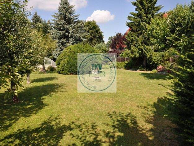 Grundstück zur Versteigerung 400.000 € 970 m² Grundstück frei ab sofort Markkleeberg 04416