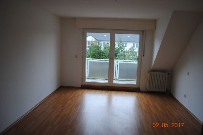 Wohnung zur Miete 550 € 2,5 Zimmer 80 m²<br/>Wohnfläche EG<br/>Geschoss 01.01.2025<br/>Verfügbarkeit Wüstenhöfer Straße 185 Borbeck-Mitte Essen 45355