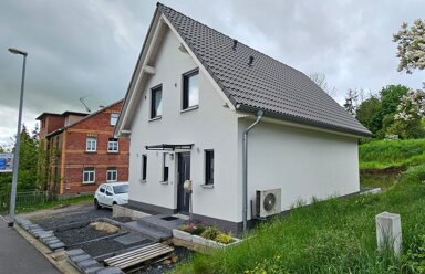 Einfamilienhaus zum Kauf 345.000 € 4 Zimmer 91,5 m² 1.184 m² Grundstück Oberlinder Str.46 Oberlind Sonneberg 96515