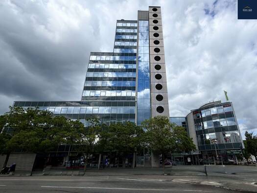 Praxis zur Miete provisionsfrei 2.073 € 172,8 m² Bürofläche Eltingen Leonberg 71229