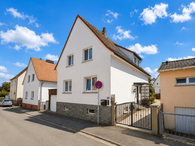 Mehrfamilienhaus zum Kauf 739.000 € 4 Zimmer 133 m² 320 m² Grundstück Seulberg Friedrichsdorf 61381
