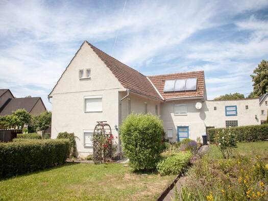 Haus zum Kauf 118.000 € 4 Zimmer 2.020 m² Grundstück Podelwitz Nr. 30 Podelwitz Nobitz 04603