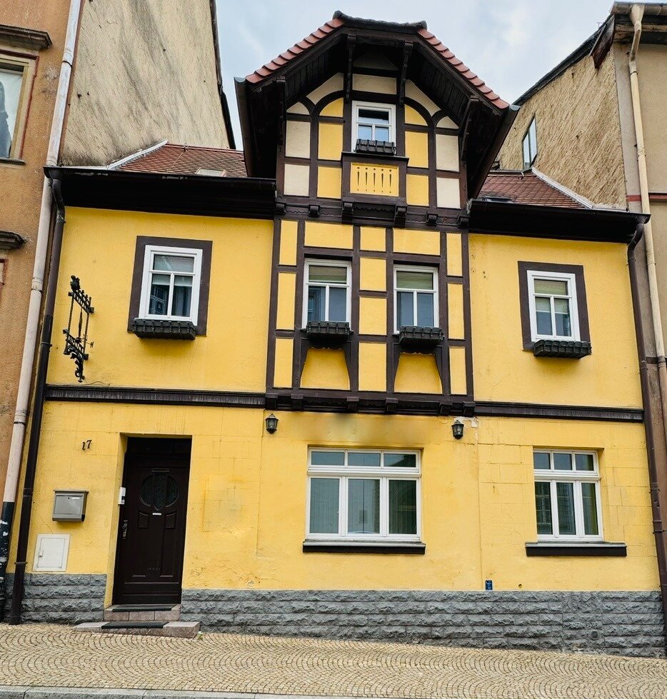 Stadthaus zum Kauf 139.000 € 8 Zimmer 140 m²<br/>Wohnfläche 97 m²<br/>Grundstück ab sofort<br/>Verfügbarkeit Weißenfels Weißenfels 06667