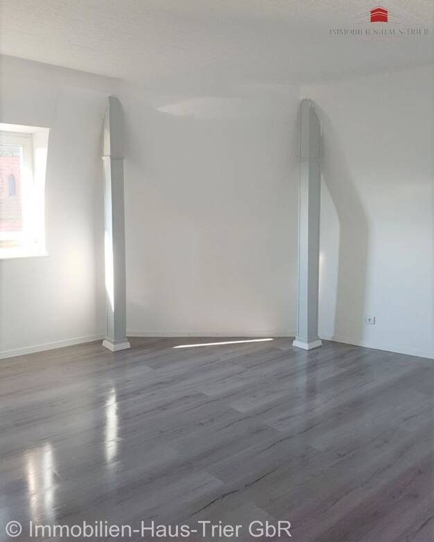 Wohnung zur Miete 850 € 4 Zimmer 129,8 m² Dachgeschoss, 3. Geschoss Rehstraße 12 Hilbringen Merzig 66663