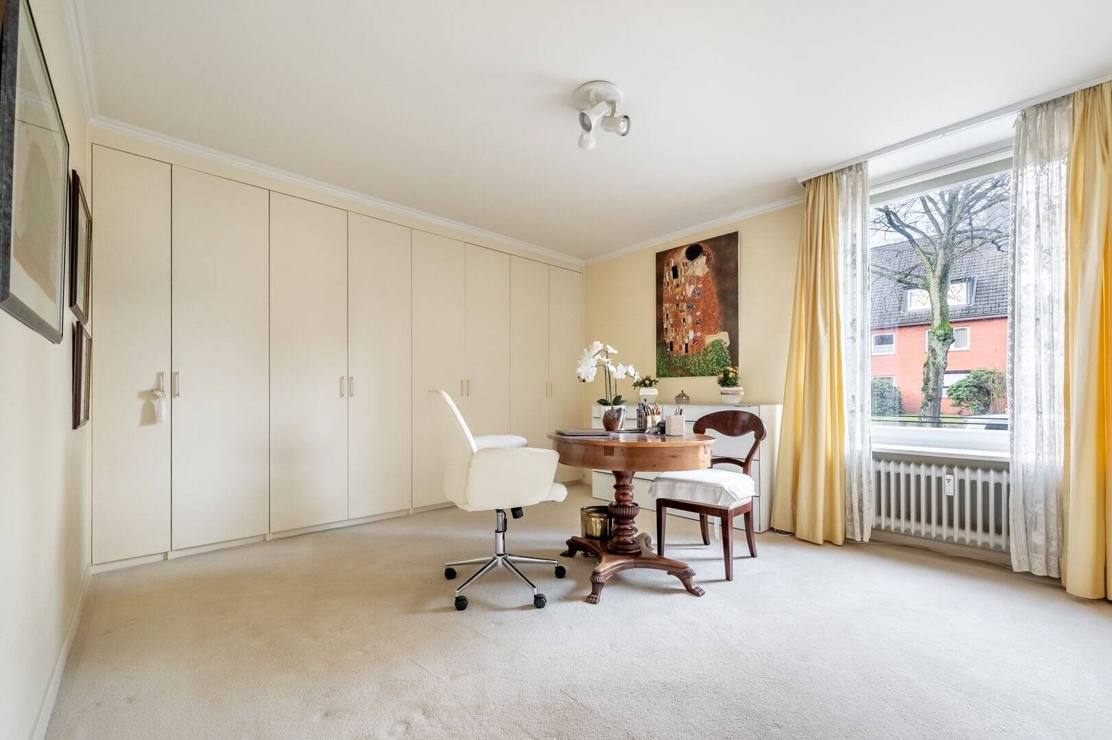 Property thumbnail 11