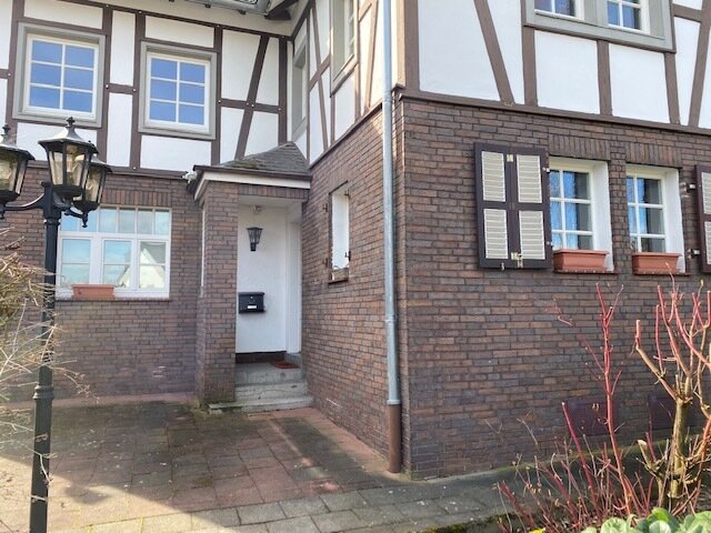 Wohnung zur Miete 800 € 2 Zimmer 68 m²<br/>Wohnfläche EG<br/>Geschoss Hennef Hennef (Sieg) 53773