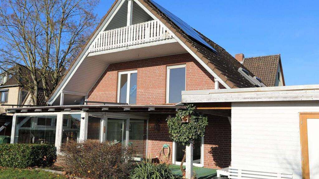 Einfamilienhaus zum Kauf 625.000 € 11 Zimmer 227,8 m² 1.257 m² Grundstück Isenbüttel 38550