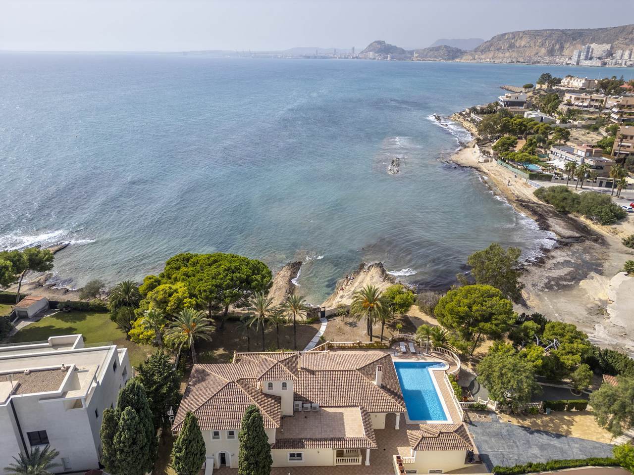 Villa zum Kauf provisionsfrei 5.900.000 € 14 Zimmer 745 m²<br/>Wohnfläche 2.797 m²<br/>Grundstück Alicante 03540