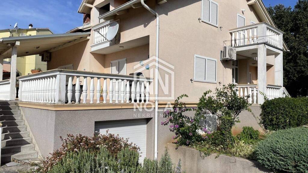 Einfamilienhaus zum Kauf 720.000 € 8 Zimmer 896 m² Grundstück Vodice 22211