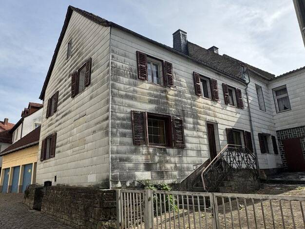 Mehrfamilienhaus zum Kauf provisionsfrei 49.900 € 11 Zimmer 180 m² 440 m² Grundstück Kirchgasse 2 Lauterecken 67742