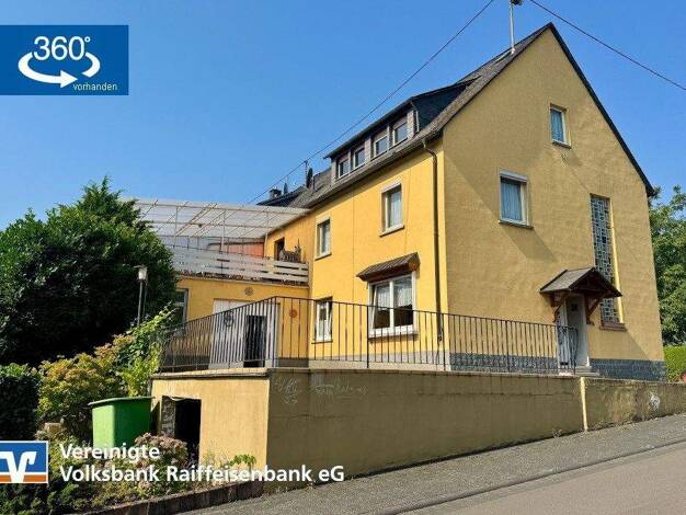 Einfamilienhaus zum Kauf 219.000 € 9 Zimmer 200 m² 585 m² Grundstück Kröv Kröv 54536
