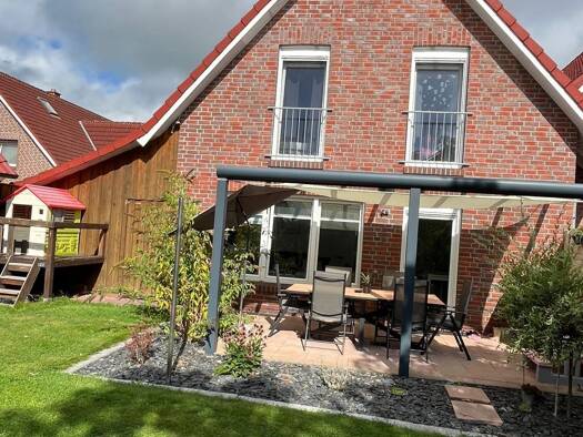 Doppelhaushälfte zum Kauf provisionsfrei 340.000 € 4 Zimmer 105 m² 266 m² Grundstück Constantia Emden 26723