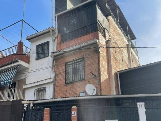 Chalet zum Kauf 45.000 € 1 Zimmer 101 m² Juan De Palenque 17 Granada 18011