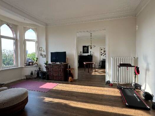 Wohnung zur Miete 700 € 4,5 Zimmer 150 m² 3. Geschoss Hameln 31785