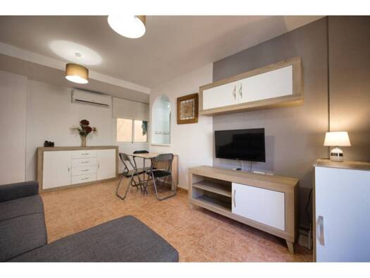 Wohnung zur Miete 750 € 2 Zimmer 73 m² 2. Geschoss Torrevieja 03182