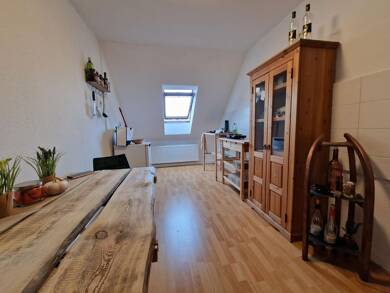 Wohnung zur Miete 349 € 2 Zimmer 58 m² Dachgeschoss Bahnhofstr. 50 Döbeln Döbeln 04720
