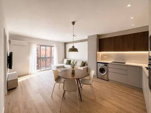 Wohnung zur Miete 2.000 € 4 Zimmer 100 m² 2. Geschoss Calle Del Reverend José Maria Pinazo Valencia 46020