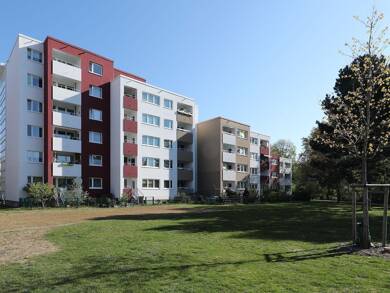 Wohnung zur Miete 596 € 3 Zimmer 76,3 m² 3. Geschoss frei ab 01.09.2025 John-F.-Kennedy-Allee 19 Detmerode Wolfsburg 38444