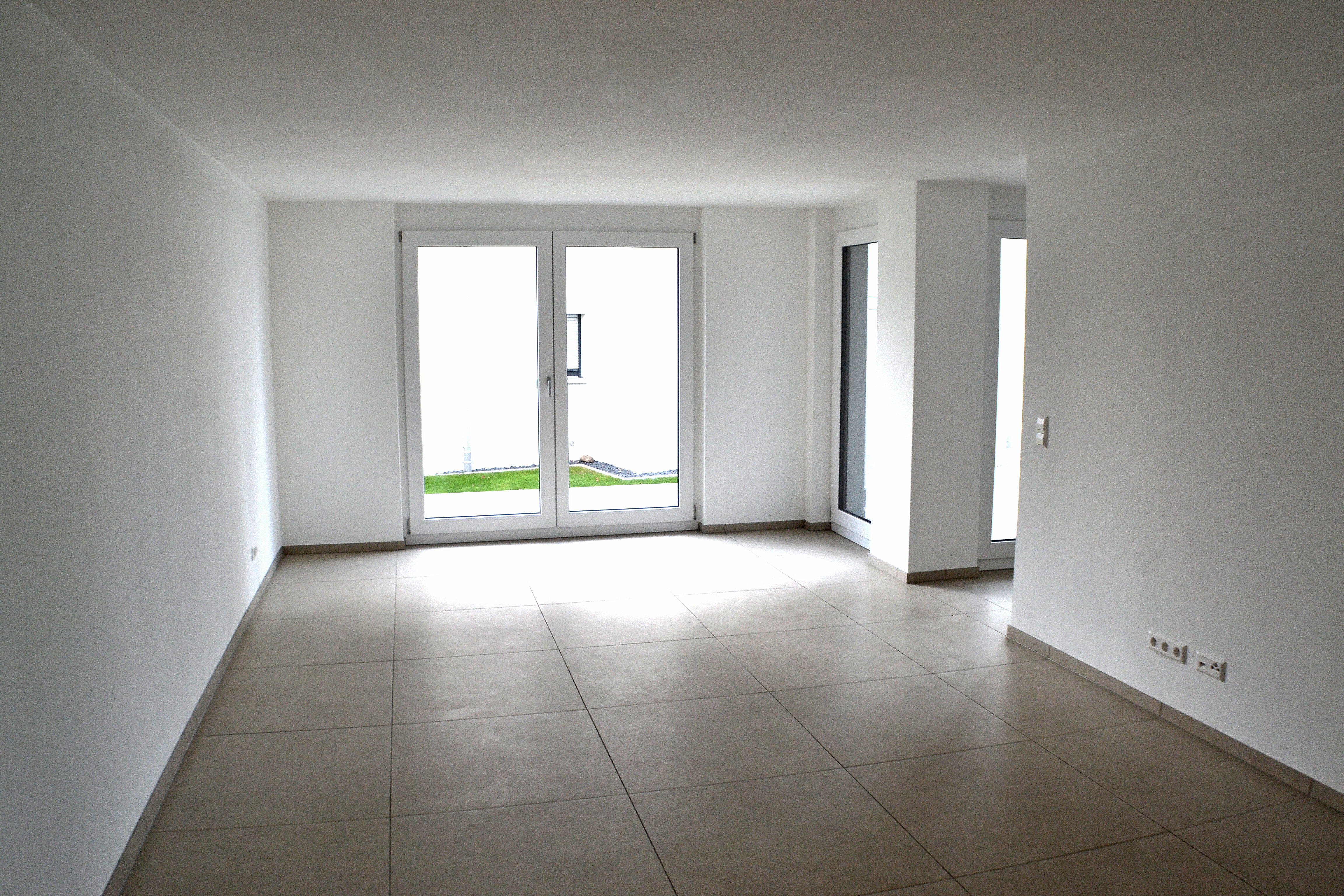 Terrassenwohnung zur Miete 1.180 € 4 Zimmer 90,9 m²<br/>Wohnfläche ab sofort<br/>Verfügbarkeit Langenbrand Schömberg 75328