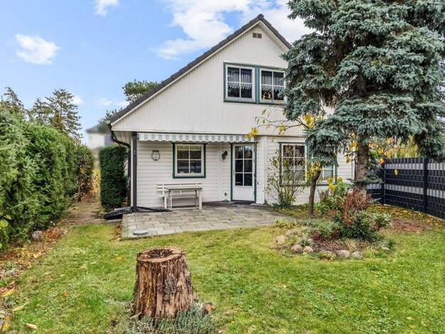 Einfamilienhaus zum Kauf 289.000 € 4 Zimmer 130 m² 465 m² Grundstück Törten Dessau-Roßlau 06849