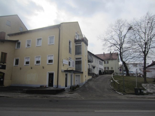 Mehrfamilienhaus zum Kauf 649.000 € 7 Zimmer 292 m²<br/>Wohnfläche 200 m²<br/>Grundstück Vilsbiburg Vilsbiburg 84137