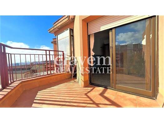 Penthouse zum Kauf 200.000 € 3 Zimmer 69 m² 4. Geschoss Barcelona 08042