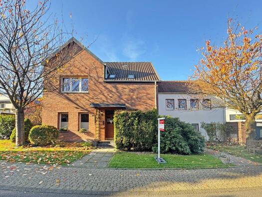 Mehrfamilienhaus zum Kauf 649.000 € 9,5 Zimmer 246 m² 1.021 m² Grundstück Querenburg Bochum 44801
