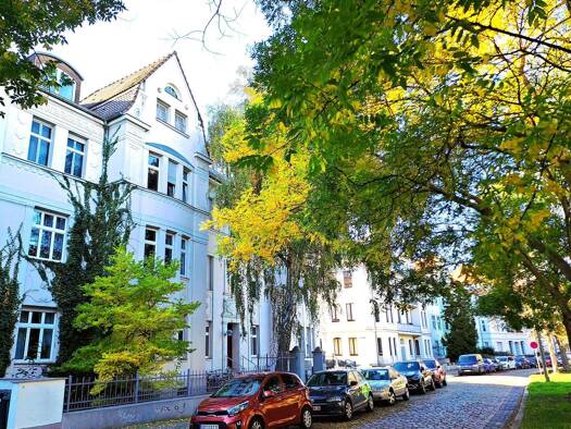 Wohnung zur Miete 350 € 1 Zimmer 42 m² EG frei ab sofort Ringstraße Innenstadt Dessau-Roßlau 06844