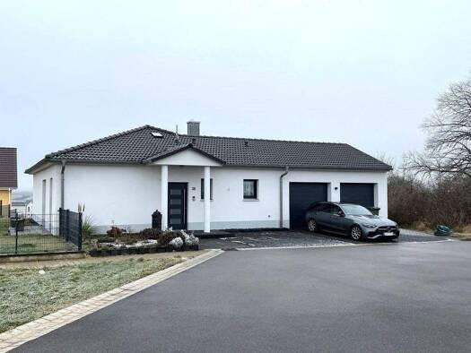 Bungalow zum Kauf 490.000 € 3 Zimmer 115 m² 575 m² Grundstück Nennslingen 91790
