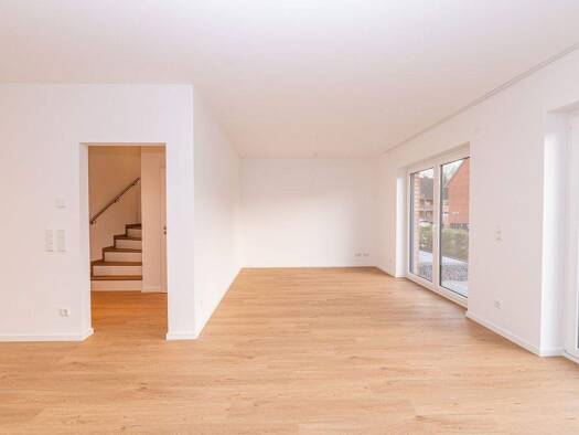 Doppelhaushälfte zur Miete - Erstbezug 1.715 € 4 Zimmer 108 m² 1 m² Grundstück frei ab sofort Stade 21680