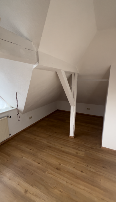 Wohnung zur Miete 410 € 2 Zimmer 44 m² Geschoss 3/3 frei ab 01.08.2025 Innenstadt Gießen 35390