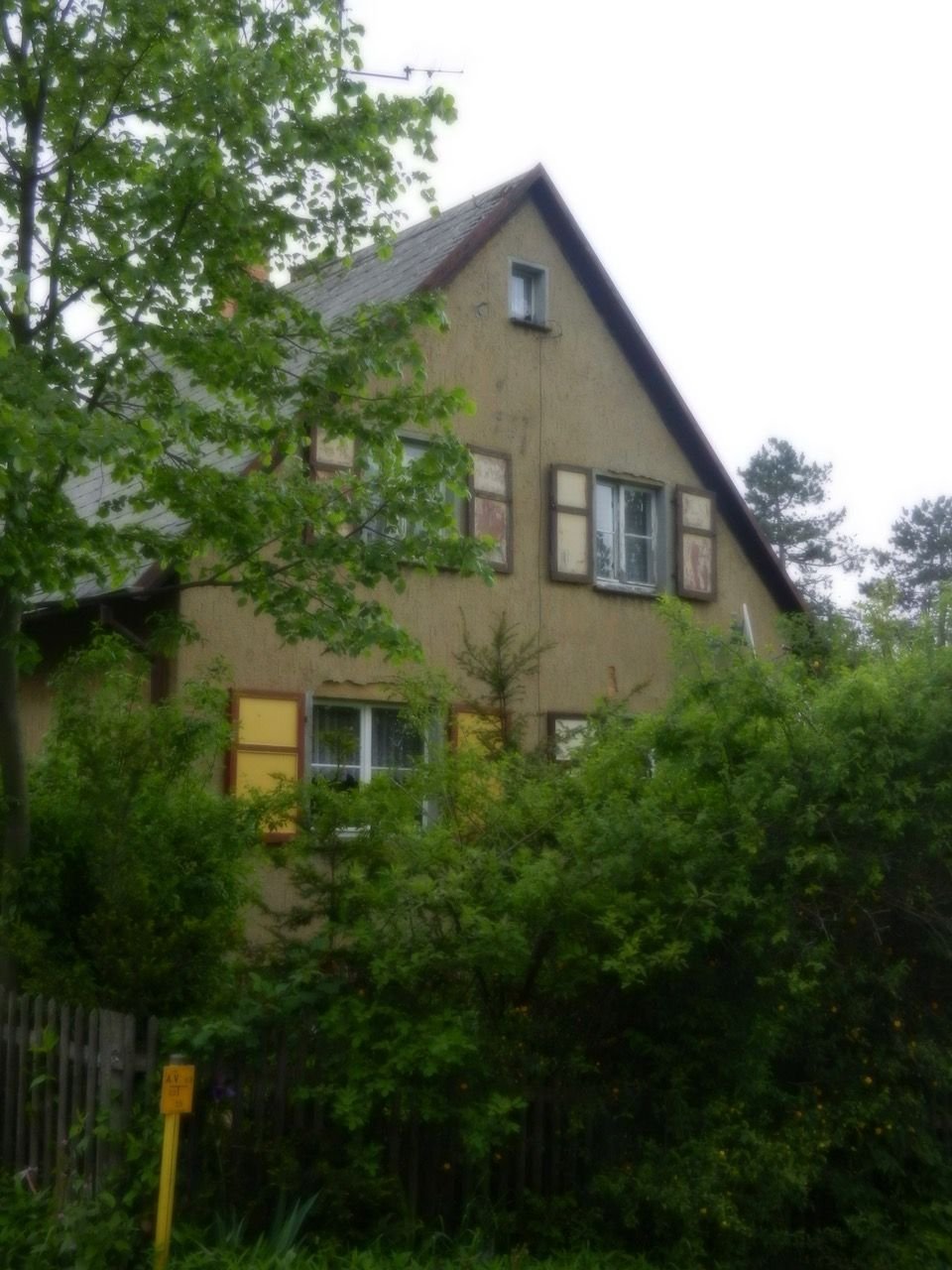 Einfamilienhaus zum Kauf 175.000 € 4 Zimmer 80 m²<br/>Wohnfläche 676 m²<br/>Grundstück Marienthal West 436 Zwickau 08060