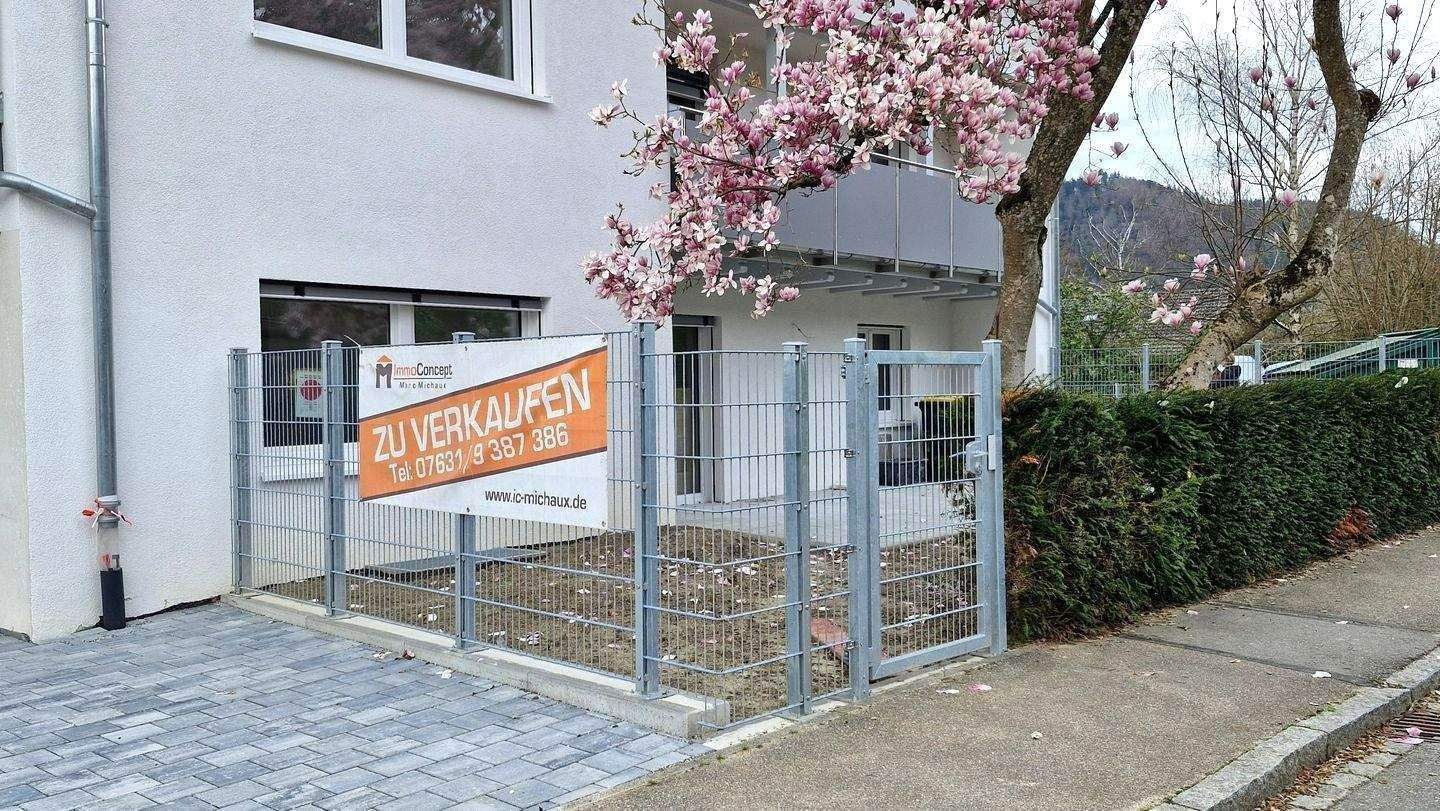 Immobilie in Badenweiler - Altersgerecht in Badenweiler - Das ehemalige Gästehaus Götschin - 4 Wohnungen - Sofort verfügbar! - Bild 1
