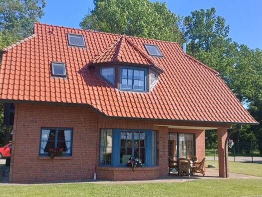 Einfamilienhaus zum Kauf 4,5 Zimmer 175 m² 1.200 m² Grundstück Verchen 17111