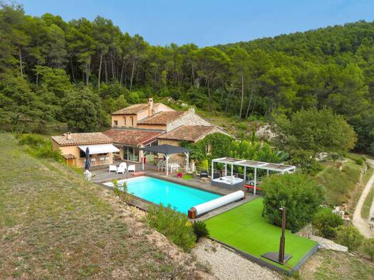 Einfamilienhaus zum Kauf 1.570.000 € 10 Zimmer 300 m² 13.000 m² Grundstück Exterieur AURIOL 13390