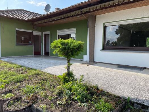 Haus zum Kauf 489.000 € 6 Zimmer 162,1 m² 682 m² Grundstück frei ab sofort Dudenhofen Rodgau 63110