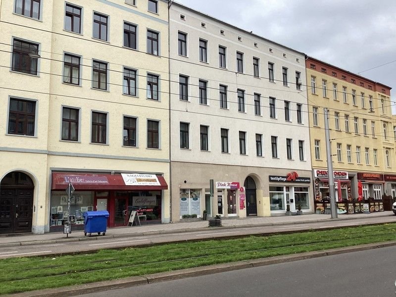 Wohnung zur Miete 640 € 2 Zimmer 100,1 m²<br/>Wohnfläche 2.<br/>Geschoss 20.11.2024<br/>Verfügbarkeit Breiter Weg 225 Rathausviertel Magdeburg 39104